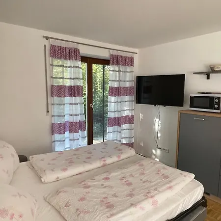Gospodarstwo agroturystyczne Gaestehaus Gruenberger