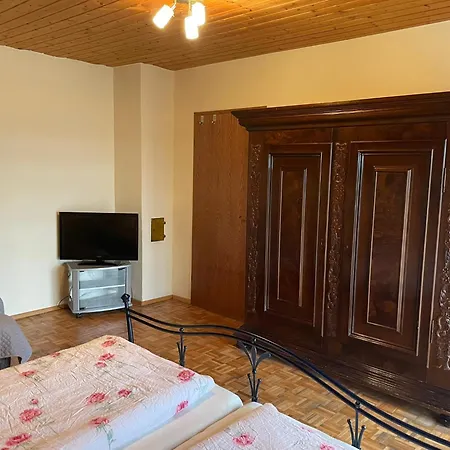 Çiftlik konaklama Gaestehaus Gruenberger *