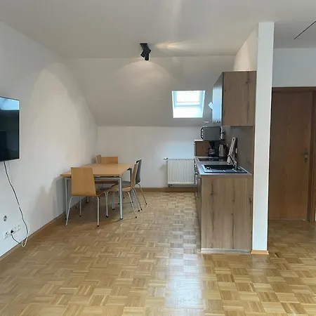 Gaestehaus Gruenberger Çiftlik konaklama Hutthurm